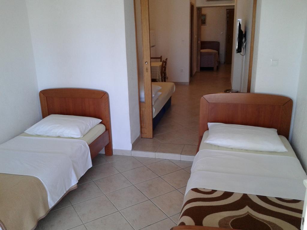 Apartments Toma Bajnice Directly Крило Экстерьер фото