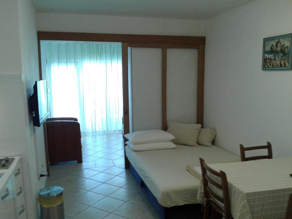 Apartments Toma Bajnice Directly Крило Экстерьер фото