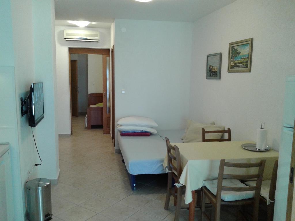 Apartments Toma Bajnice Directly Крило Экстерьер фото