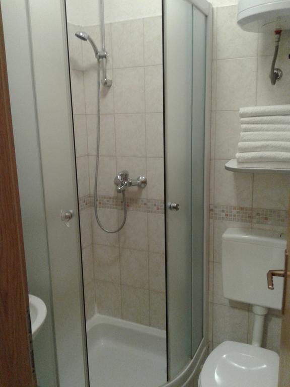 Apartments Toma Bajnice Directly Крило Экстерьер фото